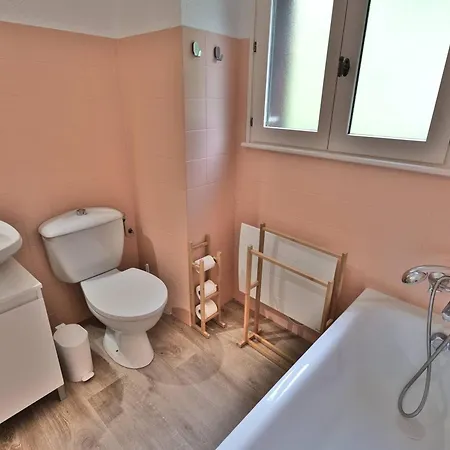 + Cabine, Vue Montagne - 4 Pers. - Fr-1-458-276 Le Grand-Bornand